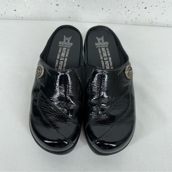 Mephisto Women’s size 7 Black Patent Leather Mules - Picture 1 of 12
